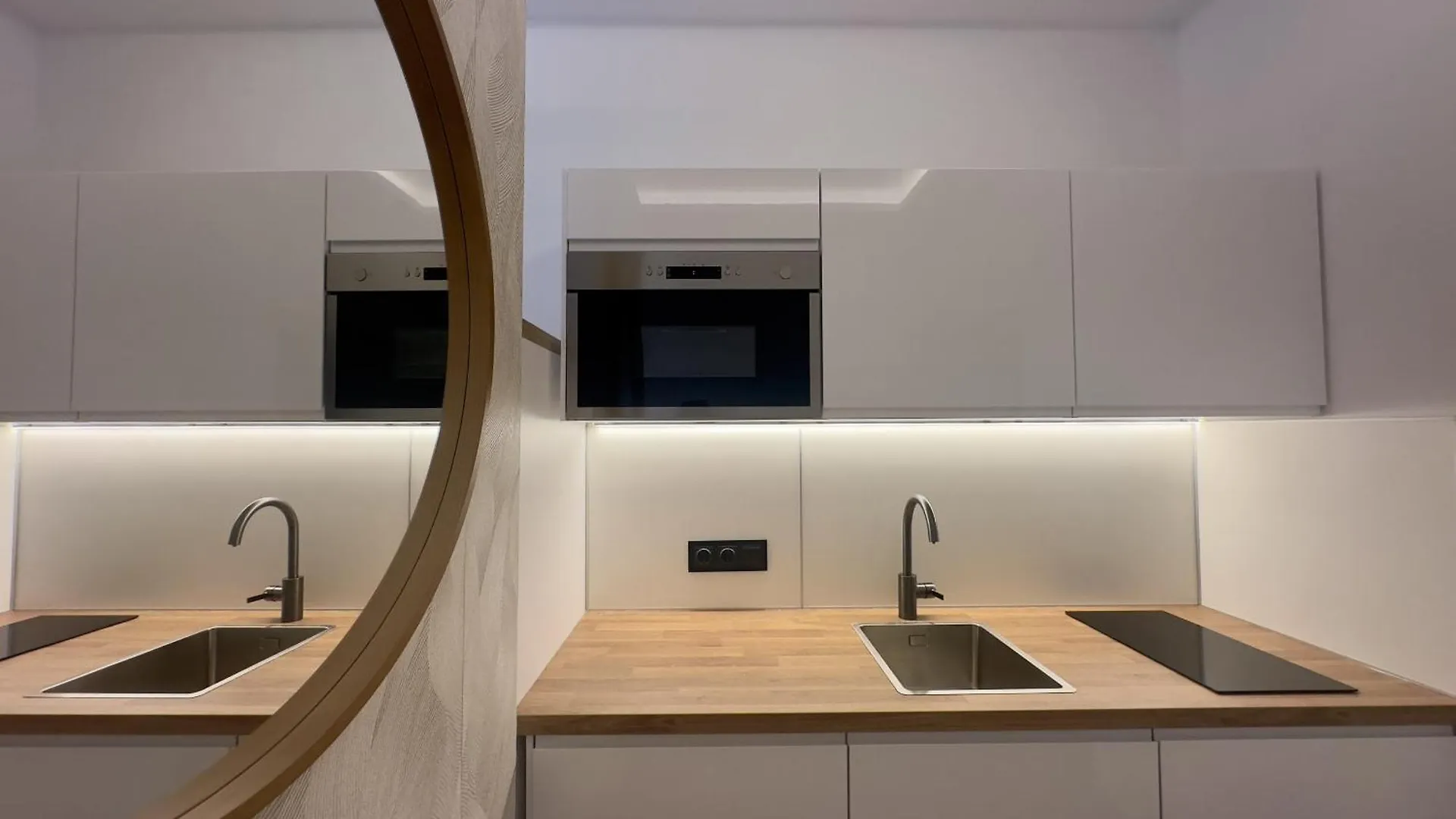 Appartamento Irreverents Suites Málaga Spagna